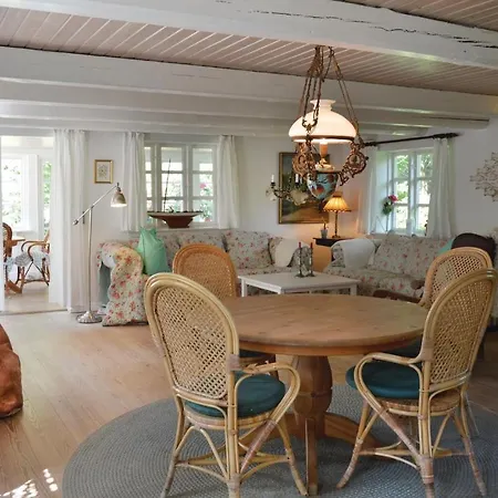 2 Bedroom Awesome In *
